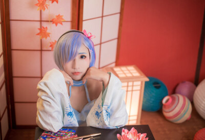 Re从零开始的异世界生活雷姆Cosplay，雷姆最喜欢姐姐了