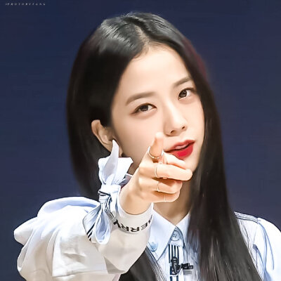 kimjisoo
美貌在闪闪发光 ​​​✨
©不加糖学家