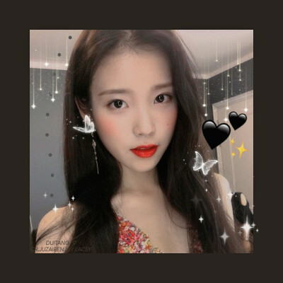 ————❥.°ʚ IU ɞ°. ❥————
