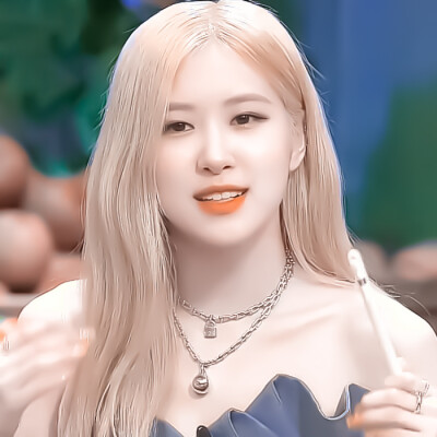 
ROSÉ｜帶著這一份溫柔  奔赴下一場山海