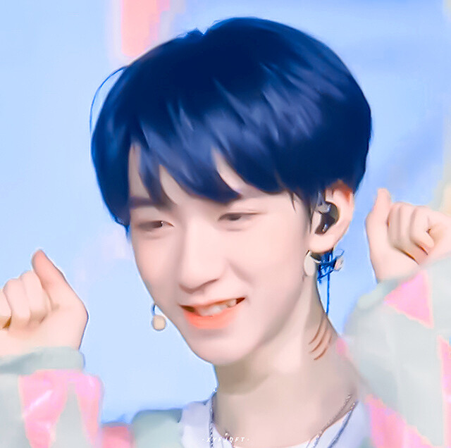 ◦贺峻霖
原截©祺岛行迹