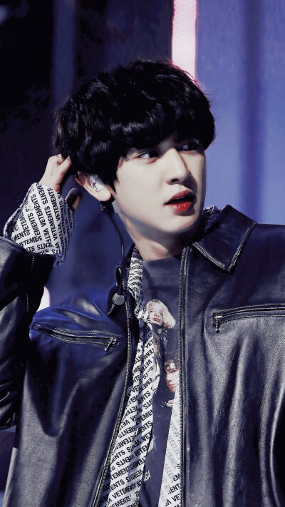 樸燦烈?
Parkchanyeol.