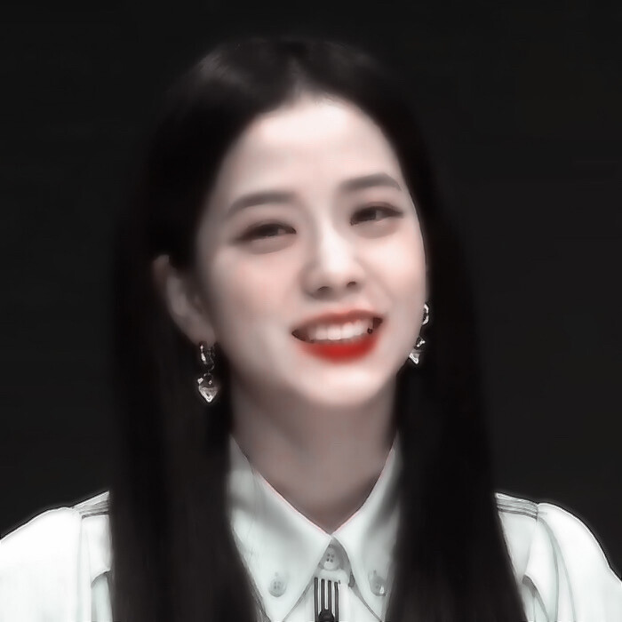 ·. 風が窓に止まって、この世界を愛するようにと言いました//Kim Jisoo