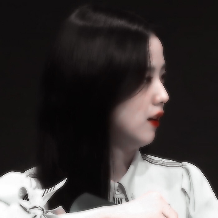 ·. 風が窓に止まって、この世界を愛するようにと言いました//Kim Jisoo