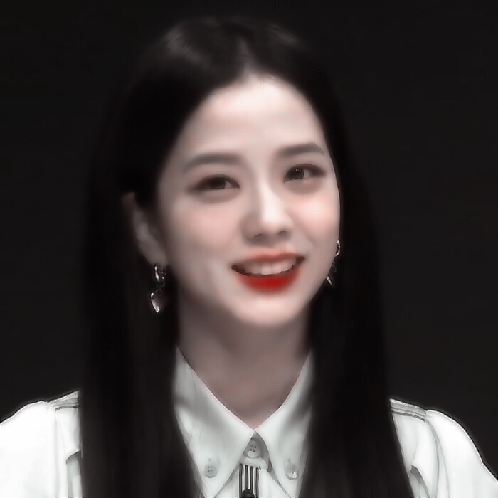 ·. 風が窓に止まって、この世界を愛するようにと言いました//Kim Jisoo