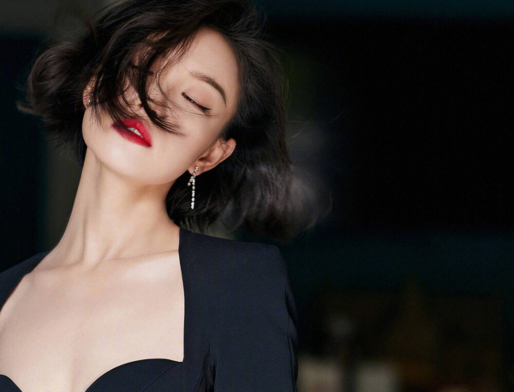 倪妮