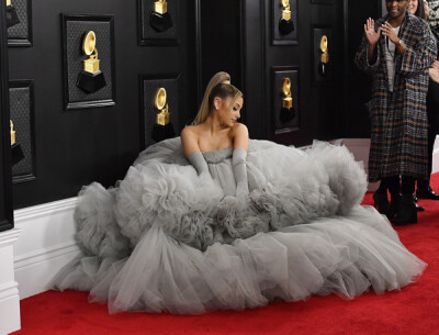 Ariana Grande A妹