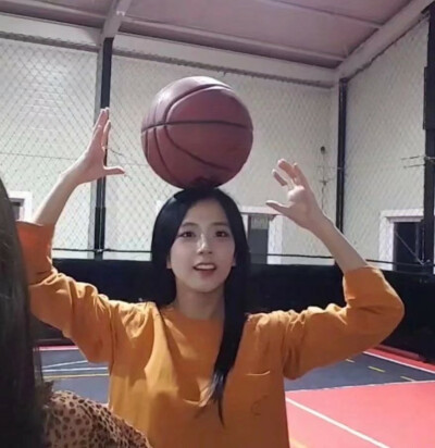 金顶顶 jisoo