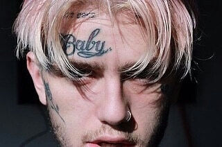 lil peep
:-P
来源网络
