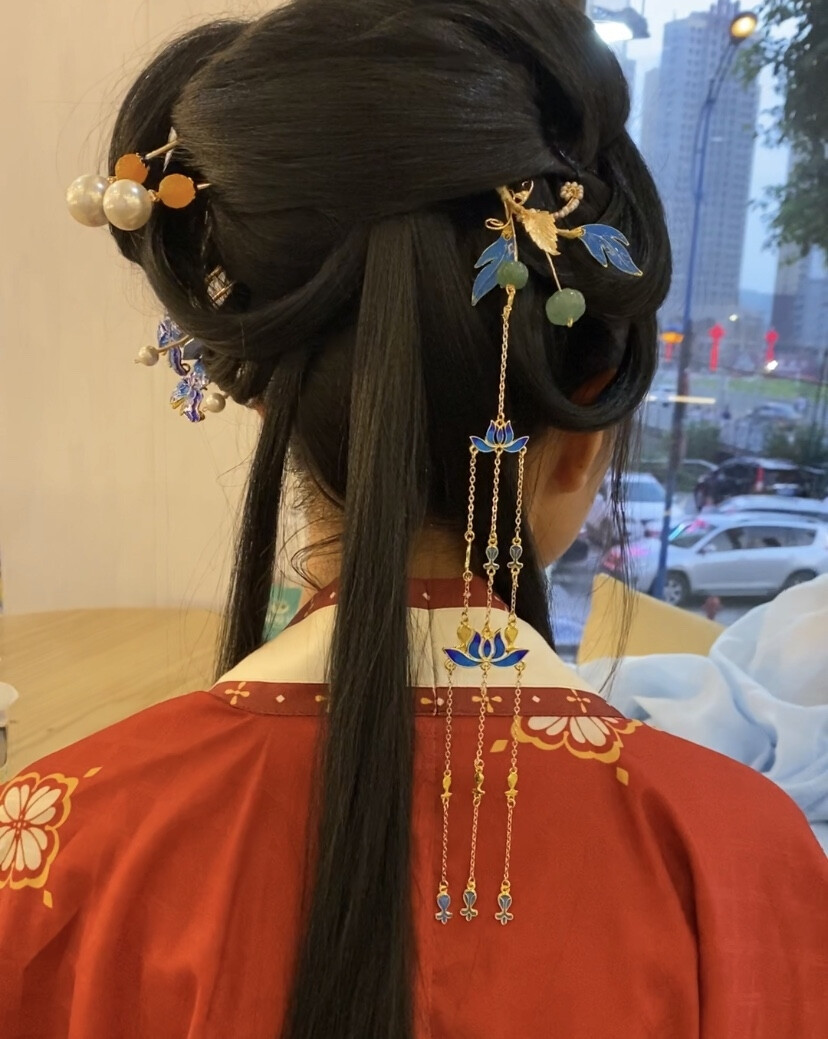 钗