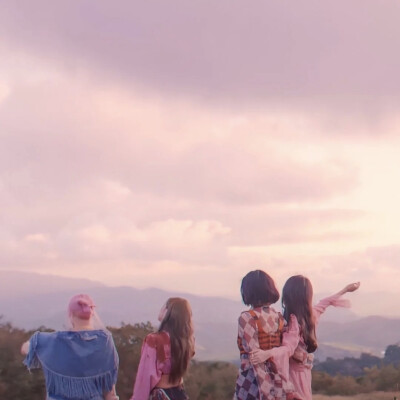 BLACKPINK▸