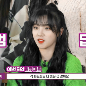 我可以照顾你吗  你看起来像个小笨蛋  原截©许唯