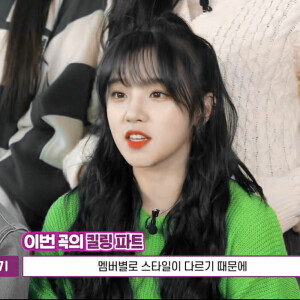 我可以照顾你吗  你看起来像个小笨蛋  原截©许唯