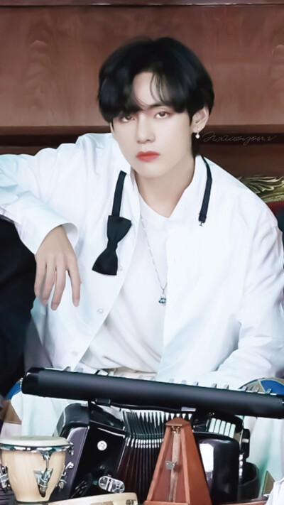 防弹少年团壁纸 ©Jixiaoyou.v
期待已久的BE，伴着‘春日’来了，我至始至终相信着我的选择是对的，一声阿米，一生阿米，花样年华，永不落幕。