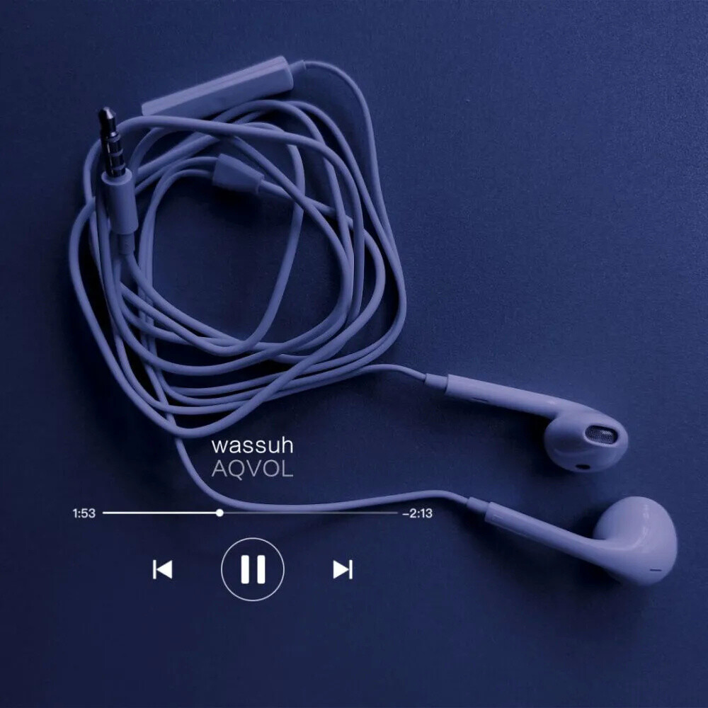  ᵀⁱᵐᵉ ʰᵉᵃˡˢ ᵉᵛᵉʳʸᵗʰⁱⁿᵍ.
时间会治愈一切。