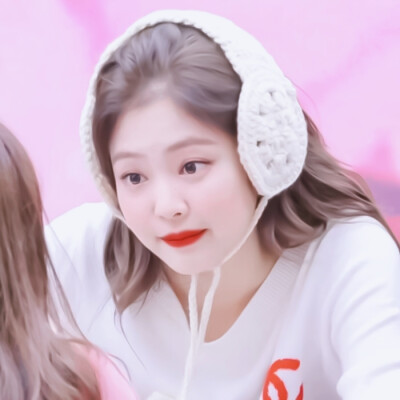 -
这路遥马急的人间 你又能记得我几年呢.
-
Jennie
-
cr.小黄君