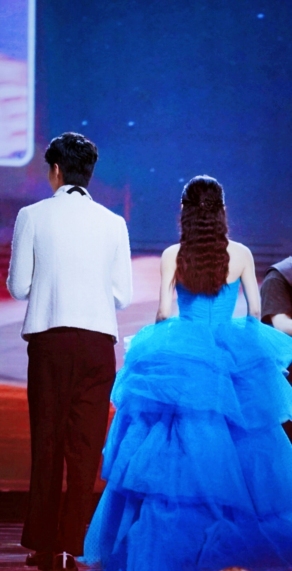 王炸姐弟赵丽颖王一博