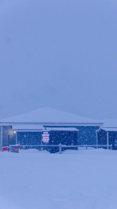  「科拉半岛的一场雪」
₂₀₂₀.₁₀.₂₄