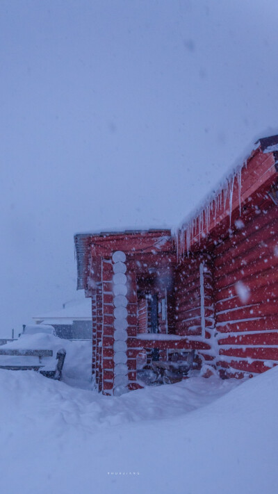  「科拉半岛的一场雪」
₂₀₂₀.₁₀.₂₄