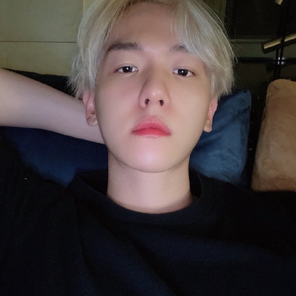 201024边伯贤bubble自拍
相亲'.ㅅ'  