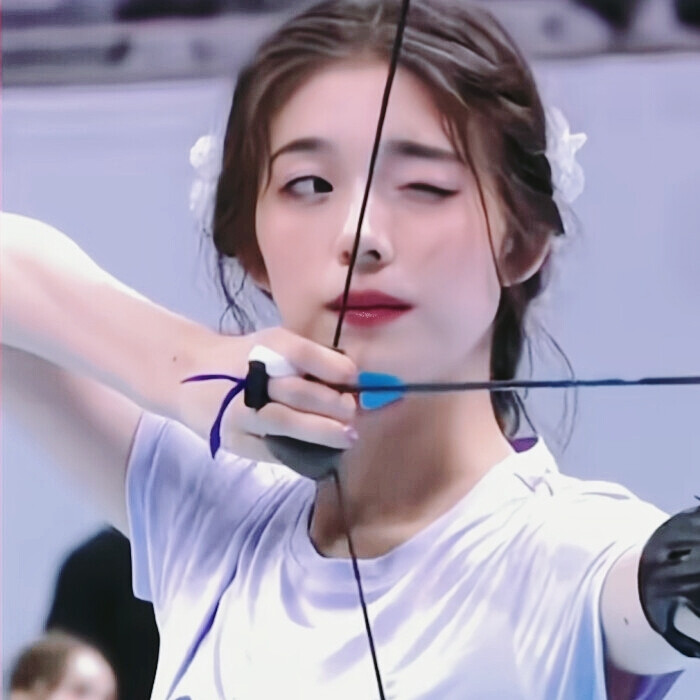 钟丽丽
妮妮不吃香菜-
原图cr.陌熙妤