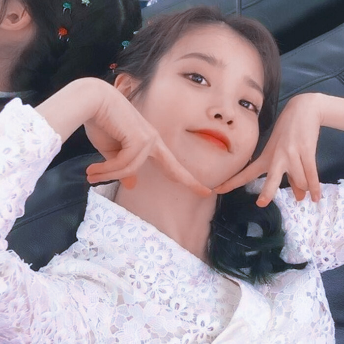 · IU ·
·©乔韵·