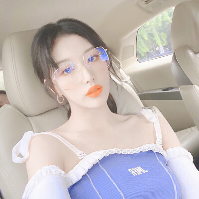 
·孔雪儿·
二传注明裴子澄