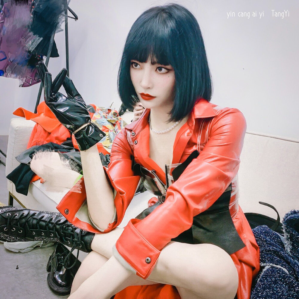 许佳琪.
kiki的自拍杂修.红色系.