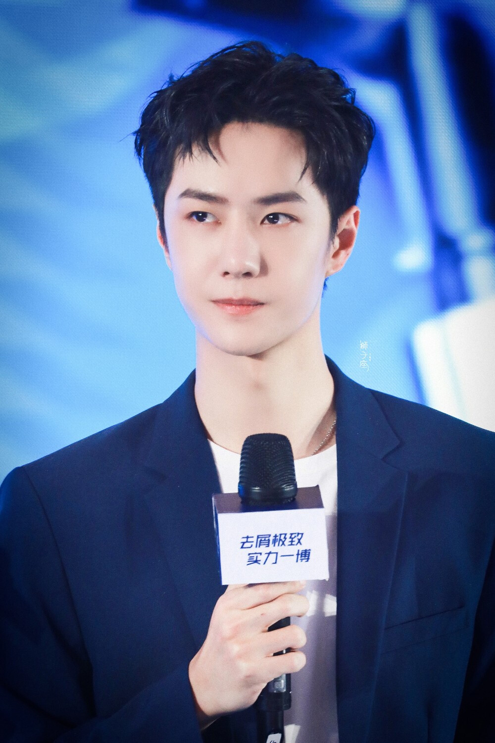 王一博20201024海飞丝品牌见面会