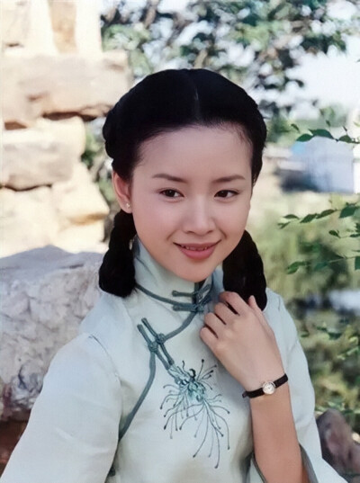 金粉世家 董洁饰 冷清秋