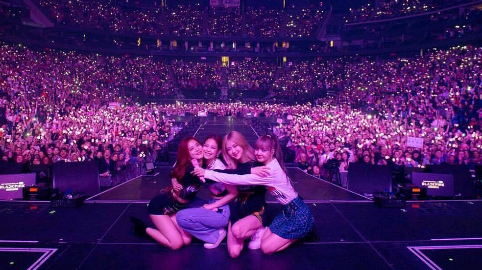 是人间理想,世间的美好因为blackpink而更加闪耀,她们是blink的理想