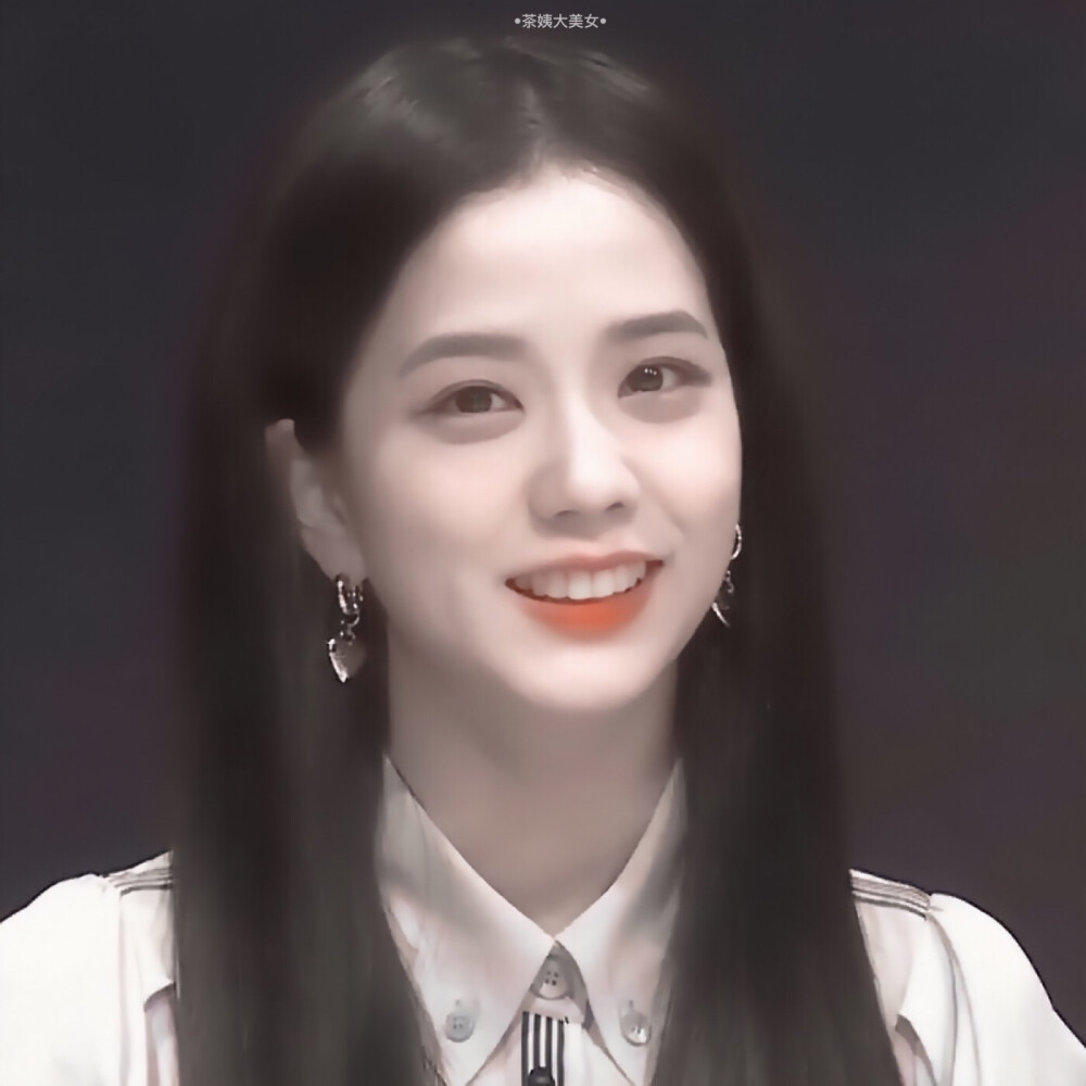 •金智秀
原乔新.