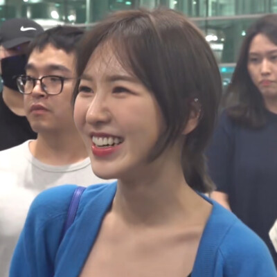 孙胜完可二改
注明/小然睡了