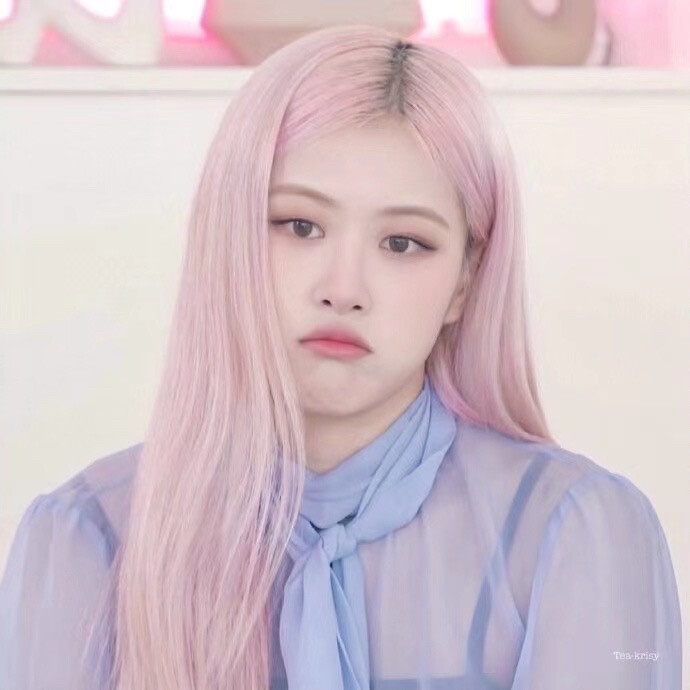 blackpink rose 朴彩英头像