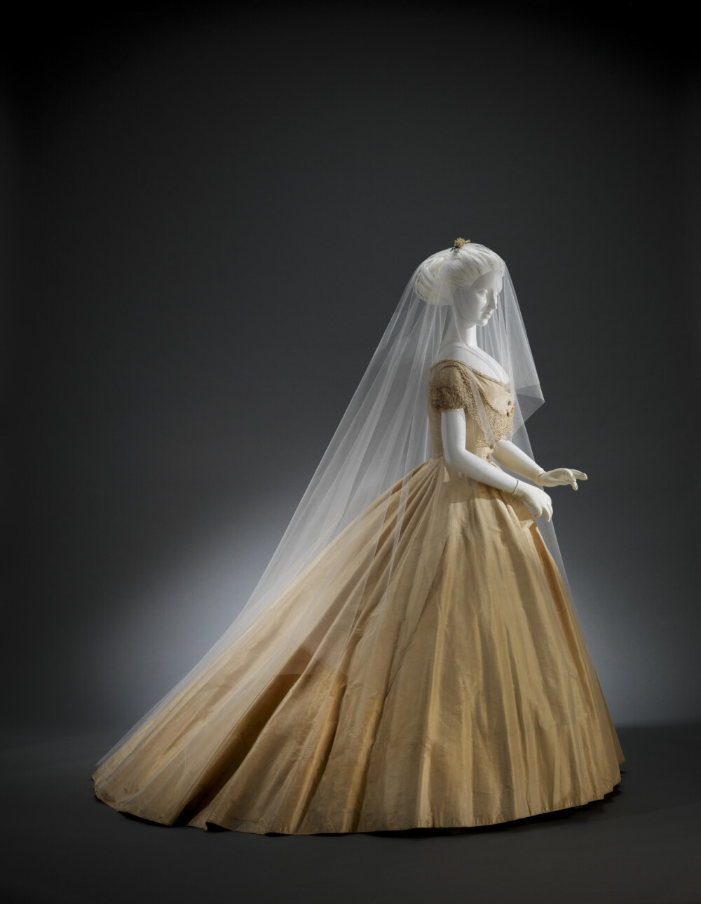1866 婚纱