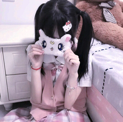 优质女头
这里江念九