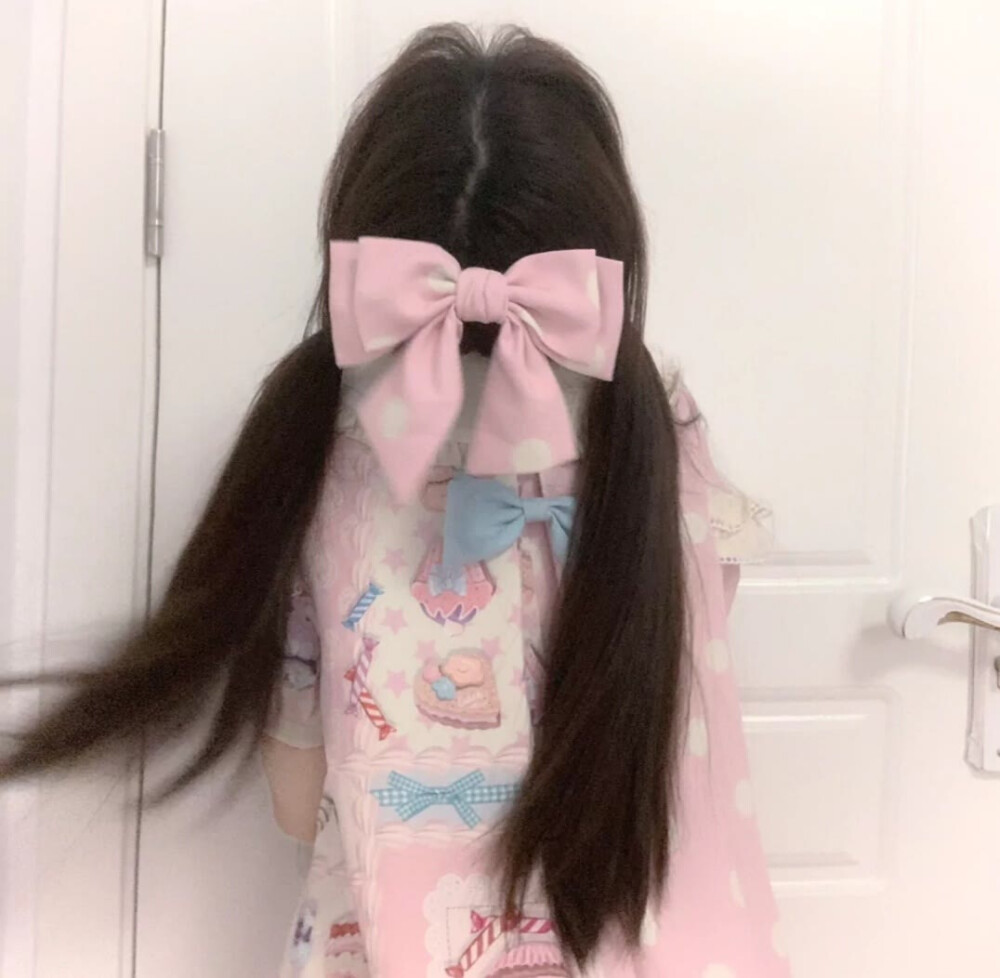 优质女头
这里江念九