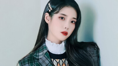 IU 李知恩
“她又不是忍士，憑什麼你說要忍就得忍。”
－
√抱圖者发抖音写小说弄橙光請告知出处
→By玖生一世