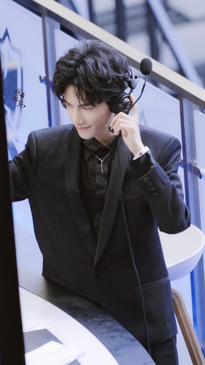 罗云熙
20.10.31
英雄联盟S10总决赛