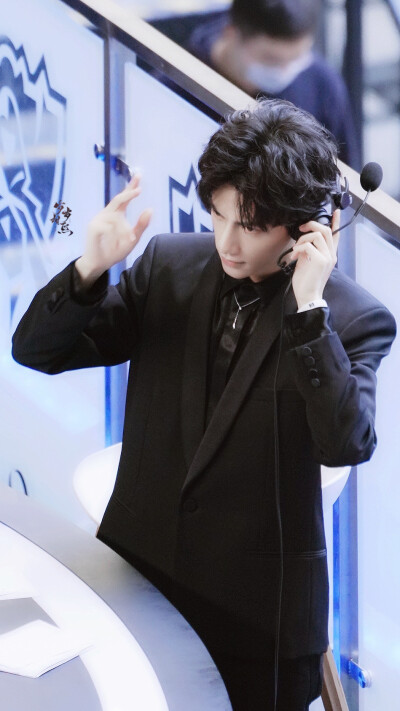 罗云熙
20.10.31
英雄联盟S10总决赛