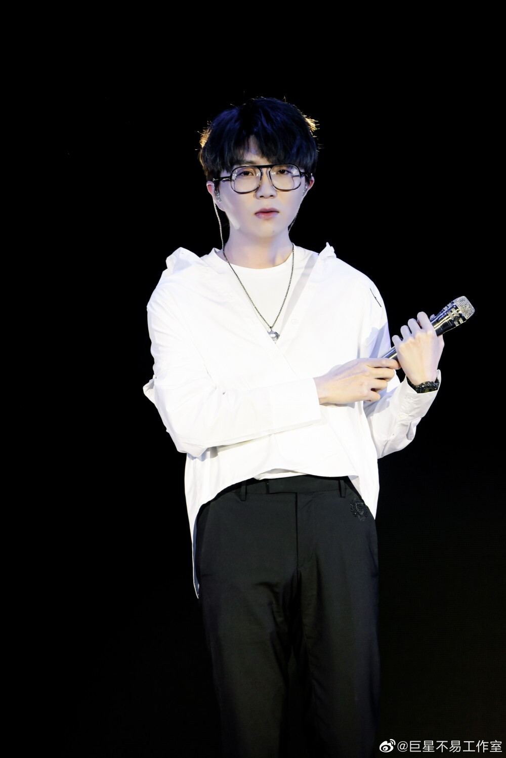 我的男孩，他值得最好的！
全世界最好的毛不易