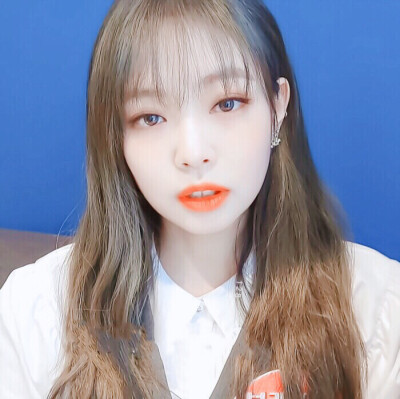 kim jennie_
原截江纪然