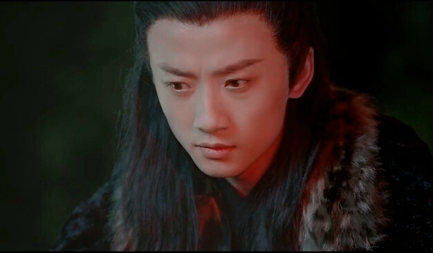 百里莲花并蒂开 元泱