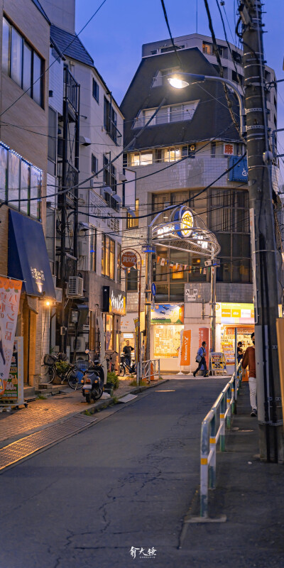 高清壁纸 手机壁纸 聊天背景 城市街道