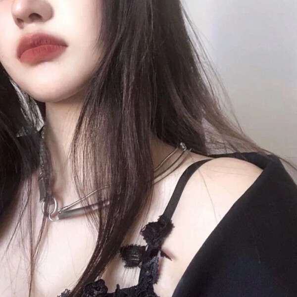 “当别人都不支持你做某件事的时候，不是意味着放弃，而是你将孤军奋战了。” 杂图/.