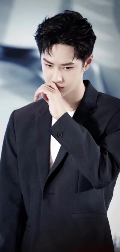 王一博 酷盖 全屏 壁纸 ٩(•̤̀ᵕ•̤́๑)و
￣￣￣￣￣￣￣￣￣￣￣￣
