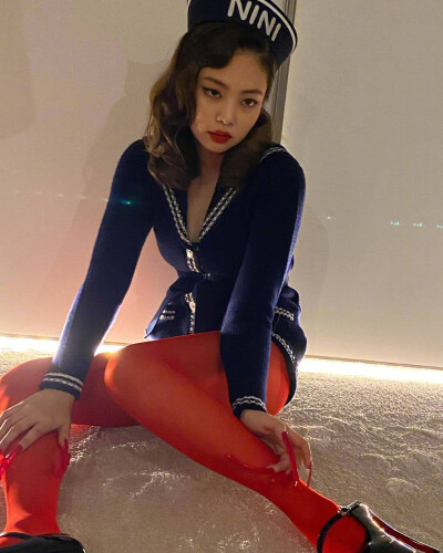 Jennie
