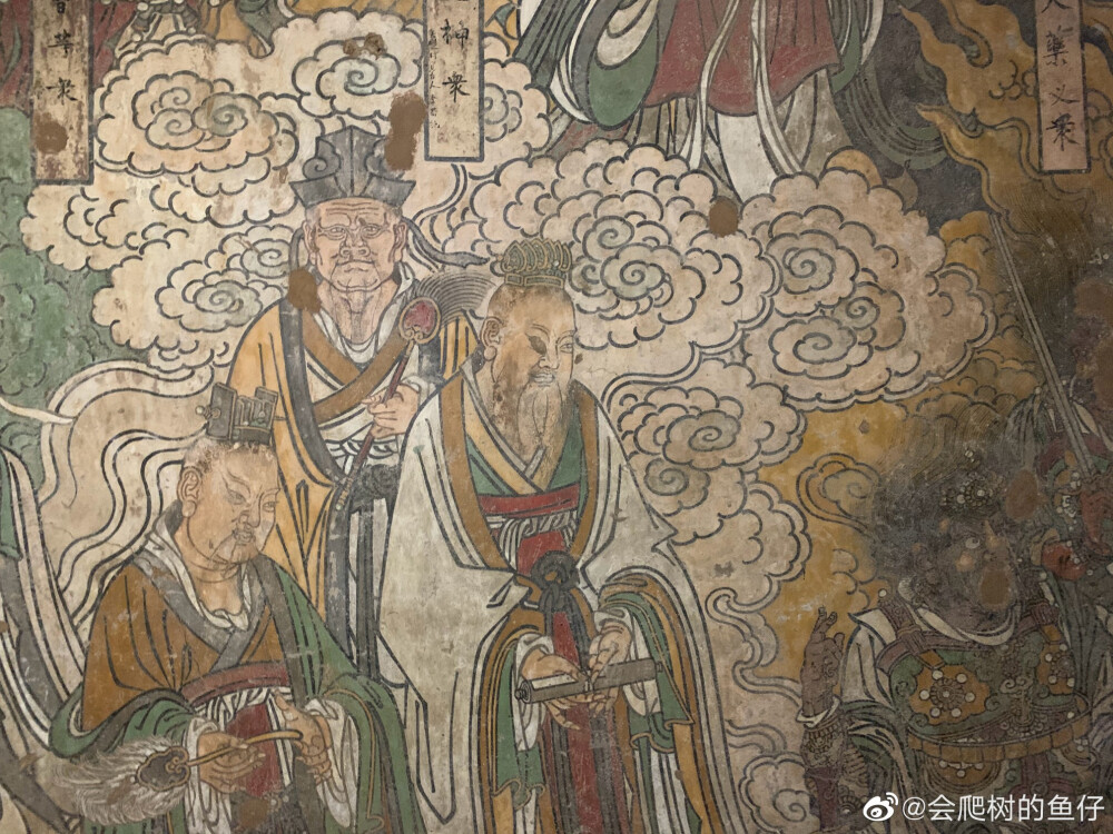  国之瑰宝-----山西稷山青龙寺壁画，始建于唐高宗龙朔二年。壁画总体布局精巧、形象构图神奇、点划线描娴熟、施彩赋色高妙而闻名遐迩。
稷山青龙寺的精华在于元、明两朝的壁画，总面积190余平方米。它和芮城永乐宫的壁画可以说是一脉相承，十分精美。中殿是一副佛、道、儒三教合一的水陆道场画。