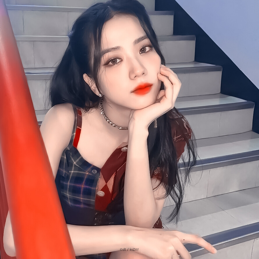 Jisoo _双面美人