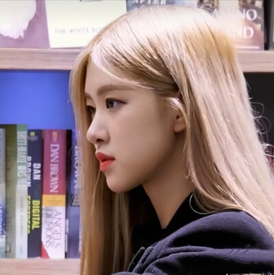 朴彩英rosé可二改
注明江舒允
已修复